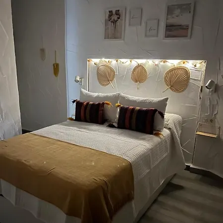 La Lola - Patio Privado