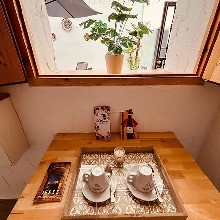 Apartment La Lola - Patio Privado