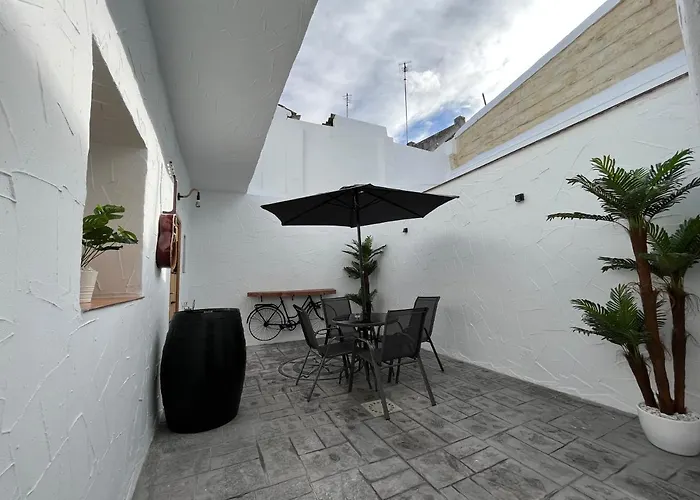 Apartamento La Lola - Patio Privado *